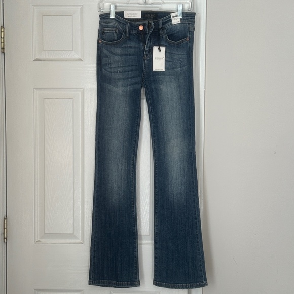 Women's Brand New Judy Blue Mid Rise Bootcut Jeans Size 7/28 Regular Medium Wash - Picture 1 of 8